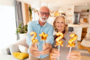 Senior Texas couple celebrating new year after signing up for great medicare plan.